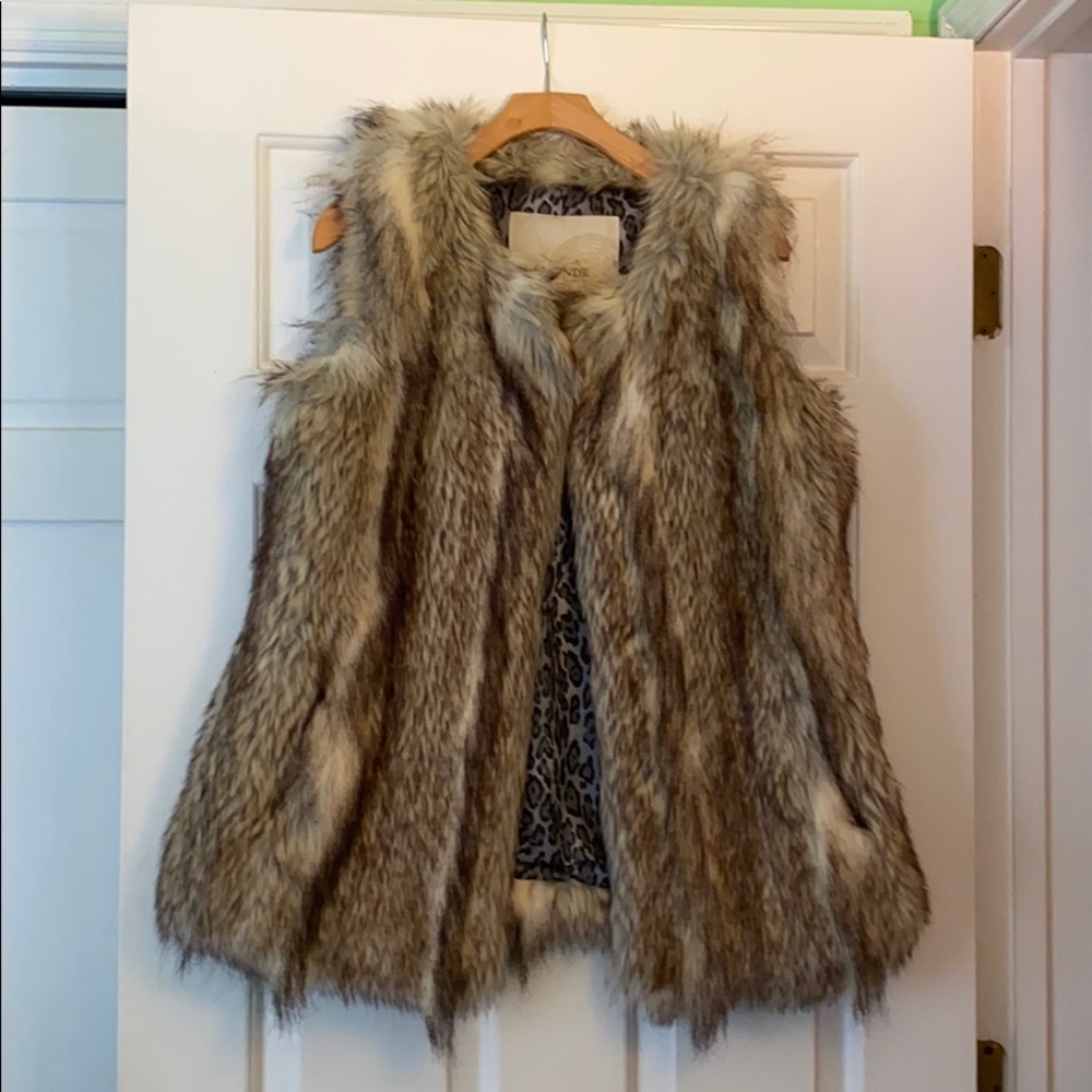 Faux fur vest